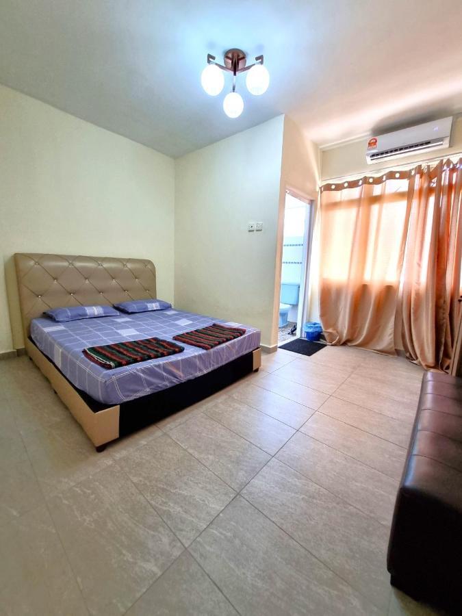 Homestay Α Cocobay Condo Resort Port Dickson Exterior foto